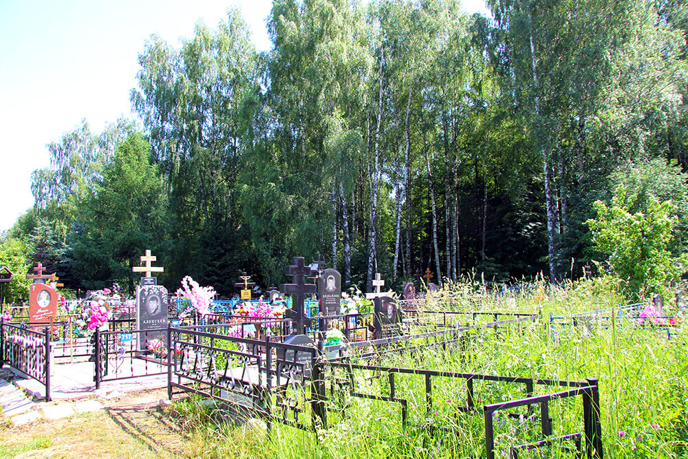 Карповское кладбище. Фото 1
