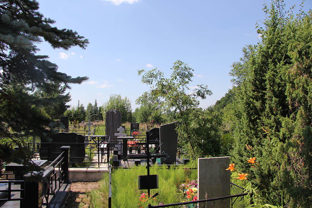 Лайковское кладбище. Фото 9